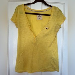Size M Hollister Shirt